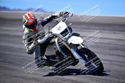 media/Mar-25-2024-Moto Forza (Mon) [[8d4319bd68]]/3-Intermediate Group/Session 3 (Bowl)/